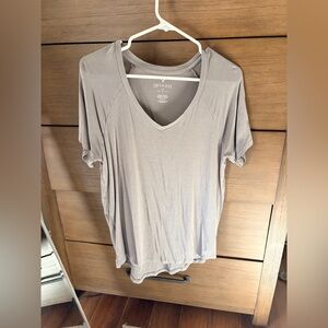 EUC American Eagle M Soft & Sexy Gray Oversized V Neck Tshirt